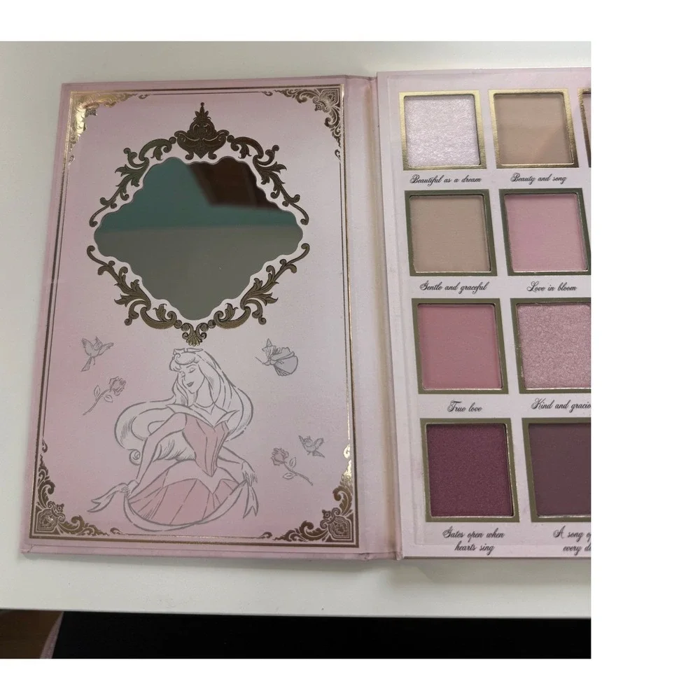 Disney Sleeping Beauty Eyeshadow Palette & Lip Oil Duo‎ Gift Set Coquette NEW